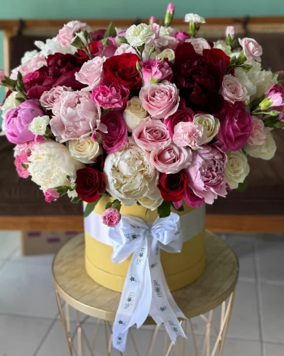 Grand Romance Box